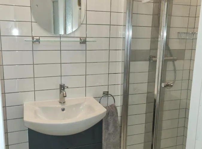 Cracatinni Mews Apartment *