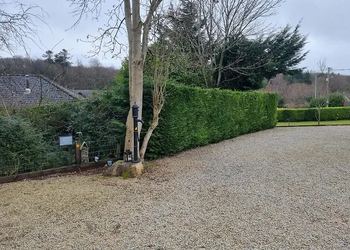 Cracatinni Mews * Roundwood