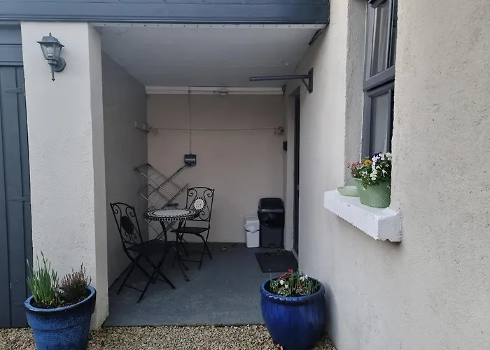 Apartment Cracatinni Mews Roundwood